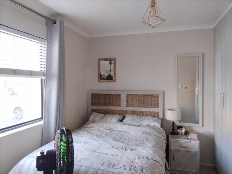 To Let 1 Bedroom Property for Rent in Groenvallei Western Cape